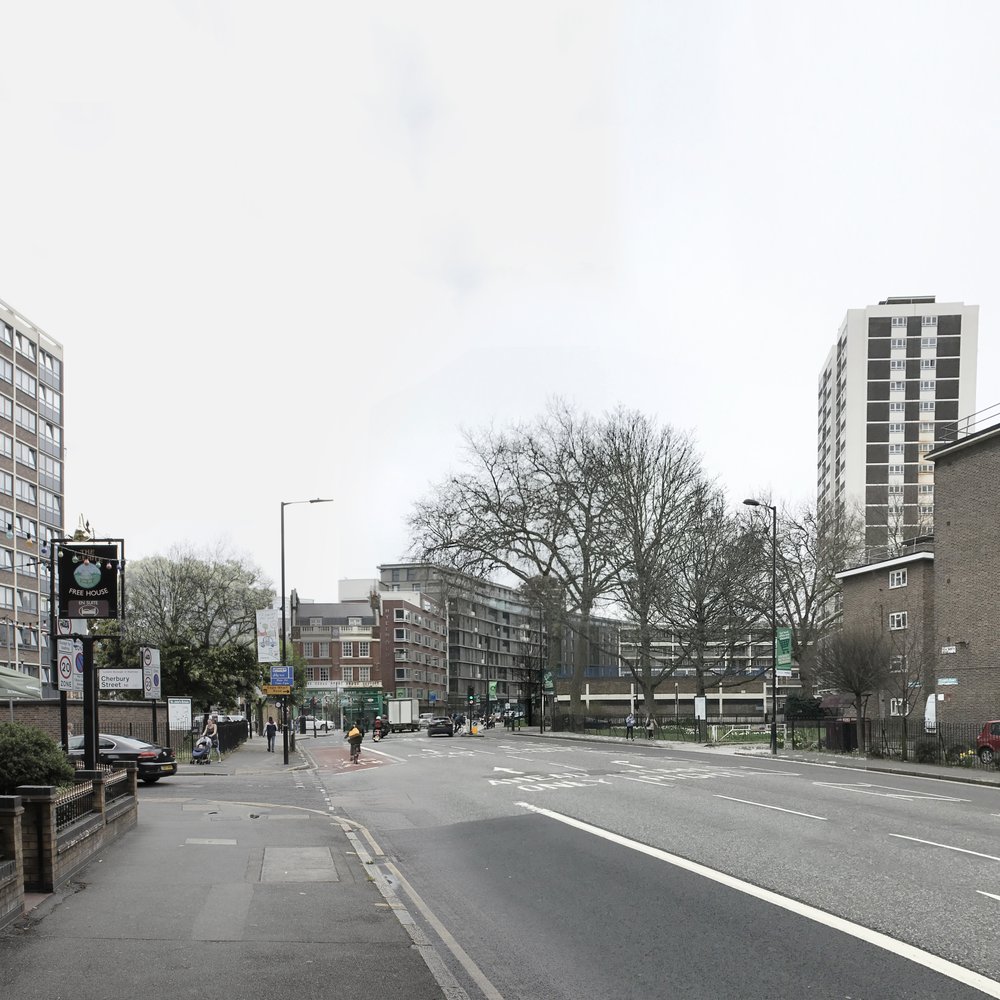 LOOKING SOUTH DOWN NEW NORTH ROAD.jpg