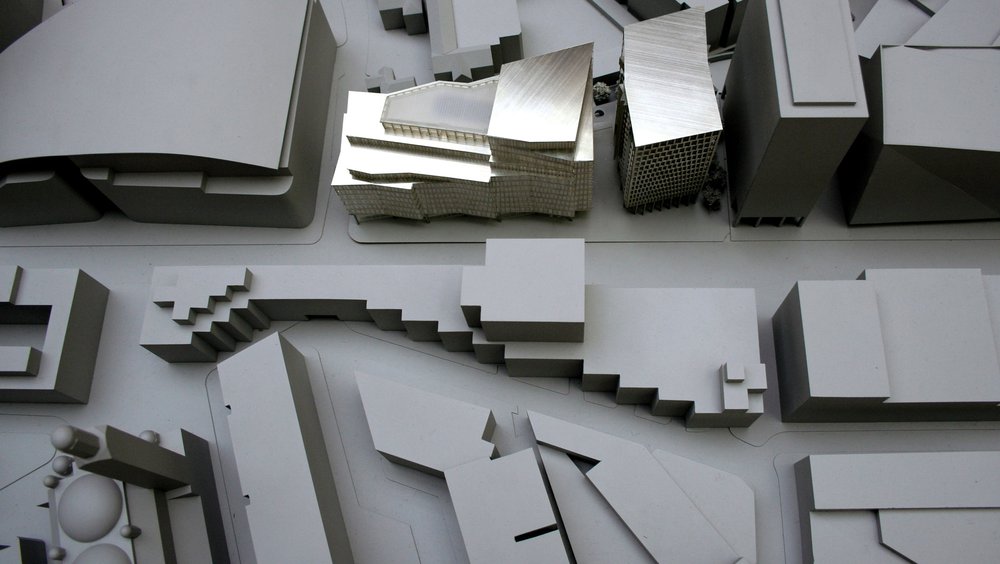 The_Zig_Zag_Building_Scrapbook_MODEL-PHOTO-P-LYNCH.jpg